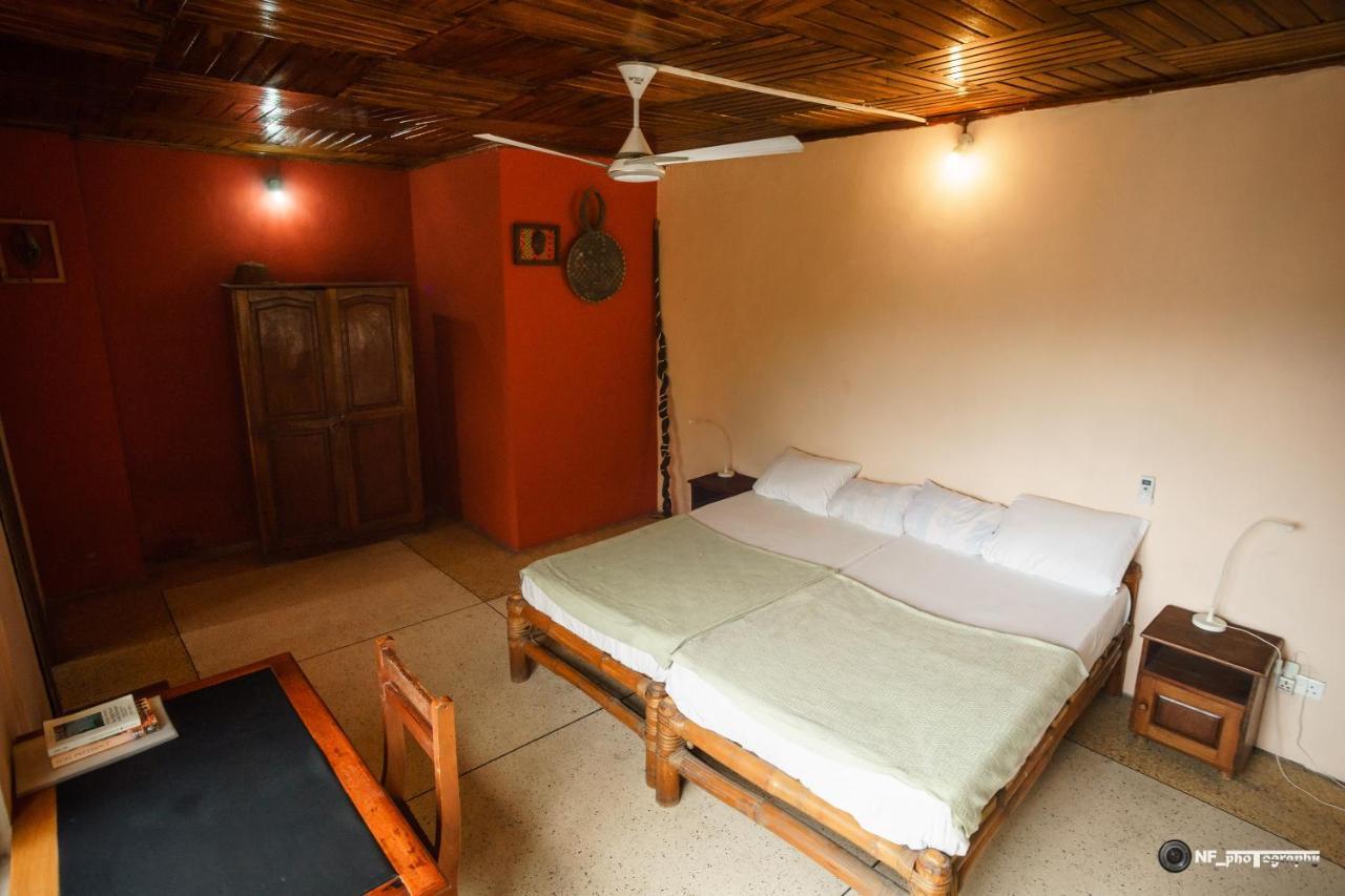 Busua Inn Экстерьер фото